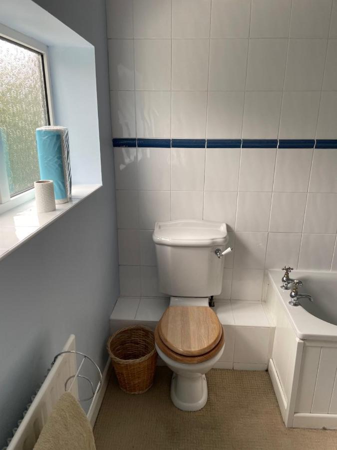 5 Bed House, 32 Tutbury Avenue, Cannon Park, Coventry, Cv4 7Bj Villa Ngoại thất bức ảnh