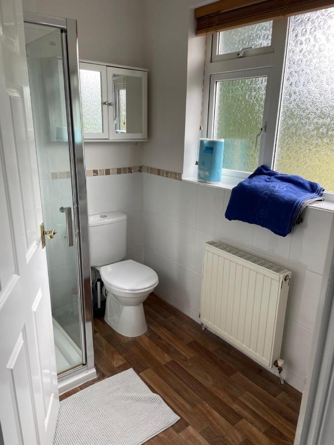 5 Bed House, 32 Tutbury Avenue, Cannon Park, Coventry, Cv4 7Bj Villa Ngoại thất bức ảnh